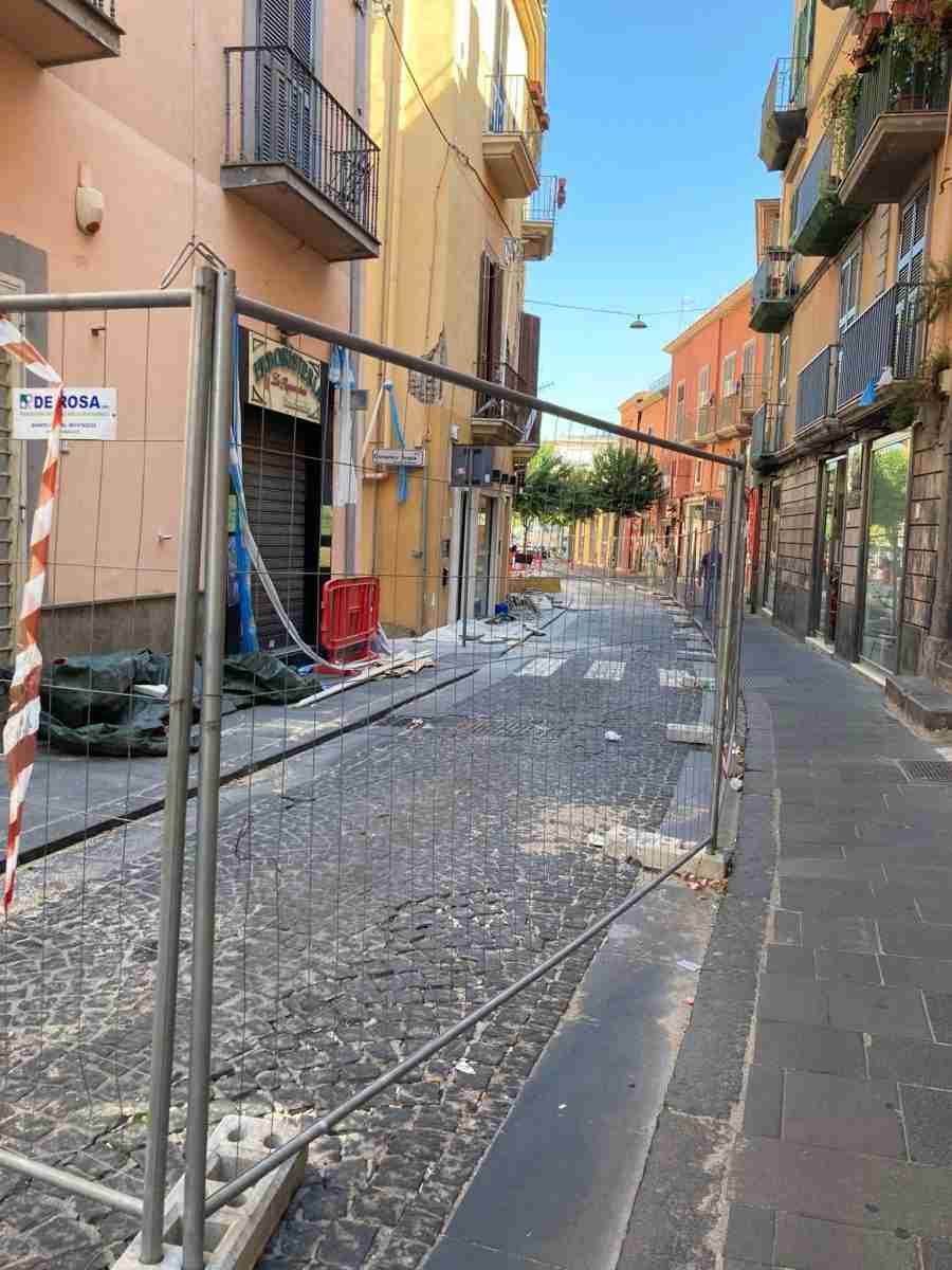 corso garibaldi pozzuoli pericolo crolli quando riapre